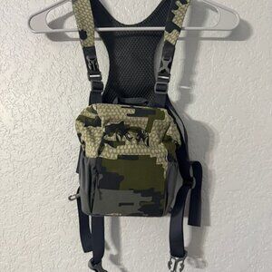 KUIU PRO Bino Harness in Verde – Waterproof-large